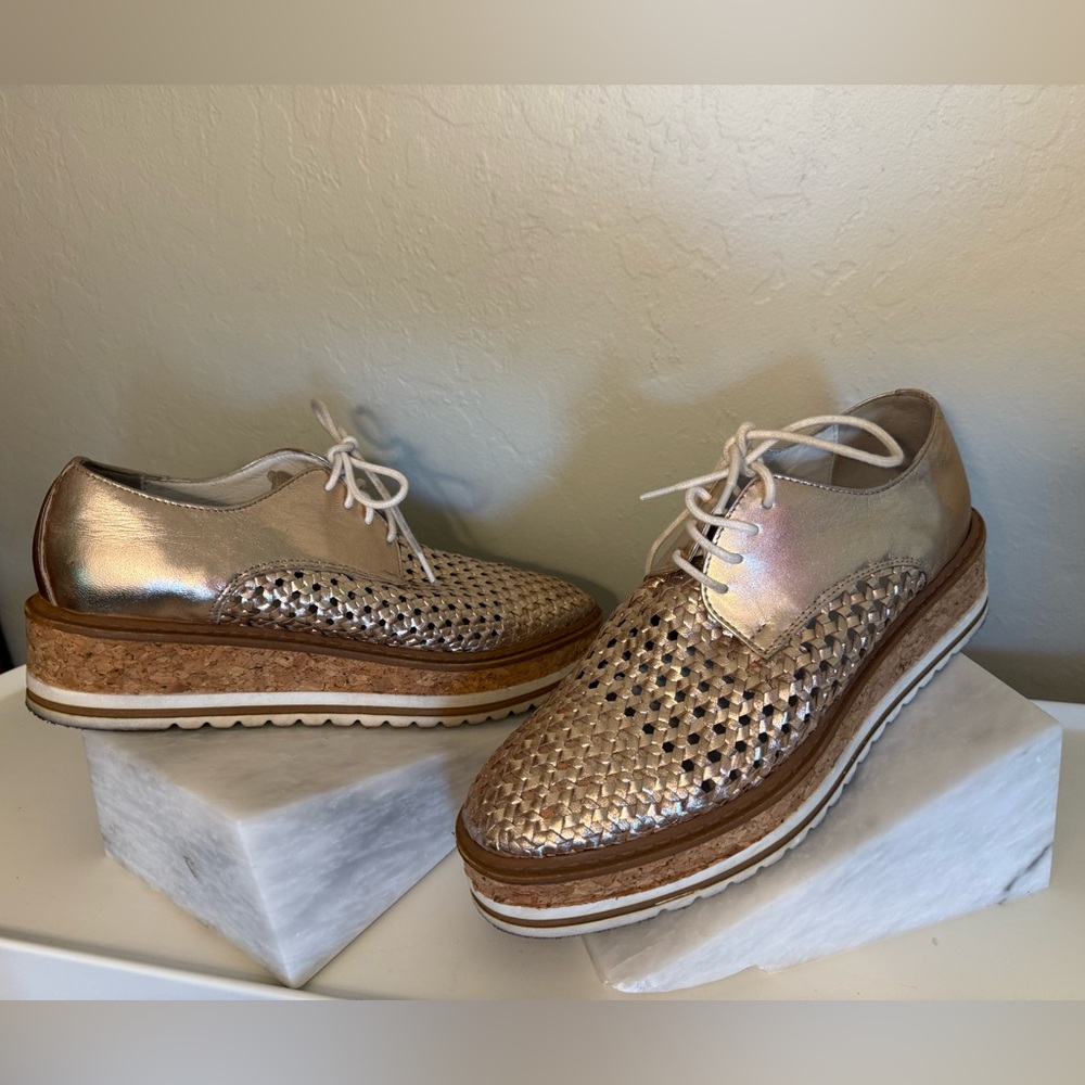 E…VEE Metallic Woven Lace-Up Platform Oxfords Shoes Size 39